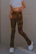 Bootcut pocket legging in Espresso