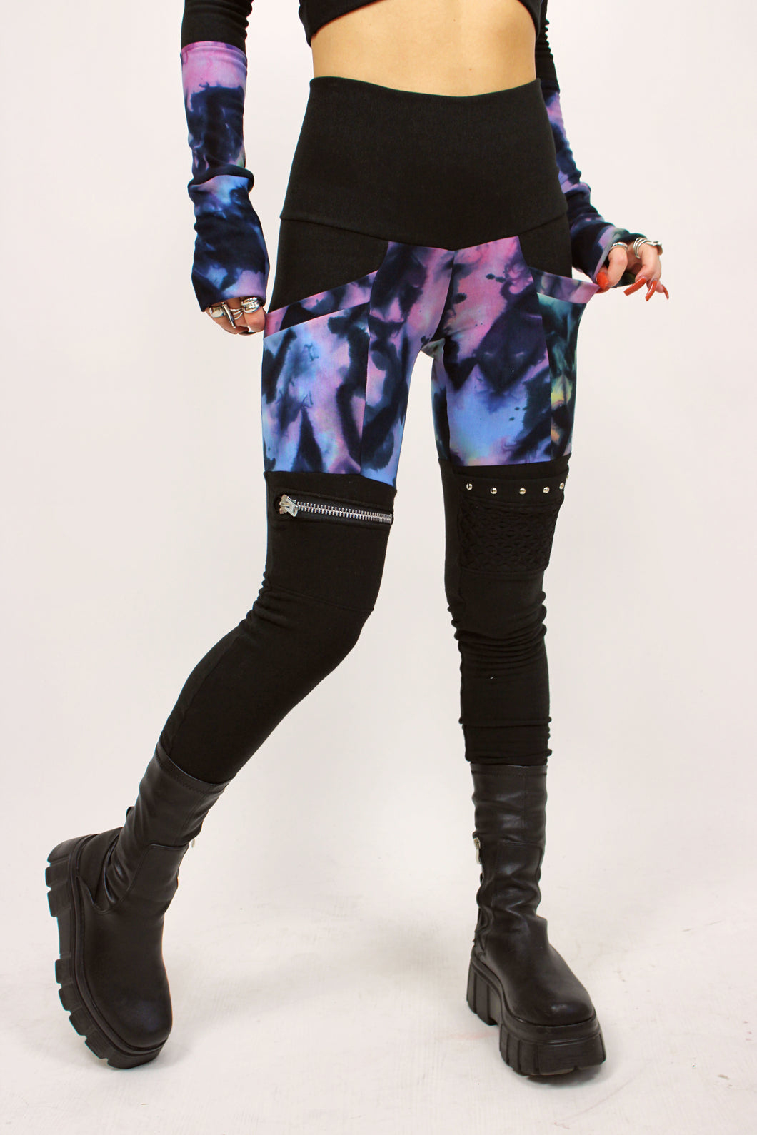 Lost Girl Legging in ‘Wild & Free’