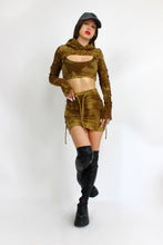 Cargo pocket mini skirt in Nutmeg