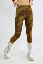 Essential Legging in Nutmeg