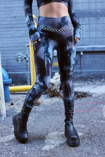 Pocket Legging in ‘Diesel’