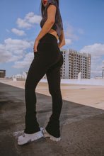 Bootcut Pocket Legging in Black