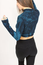 Misfit Mock Neck in ‘Nightlock’ (small)