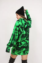 Mogul Hoodie in ‘Poison’