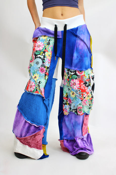 Alice in Wonderland 1/1 patchwork sweatpant (medium)