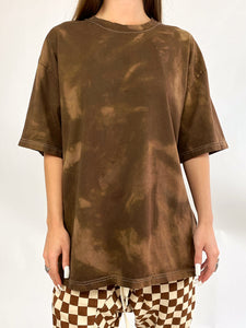 100% cotton oversize tee shirt in chocolate brown (Large)