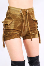 Cargo Pocket Shorts in Nutmeg