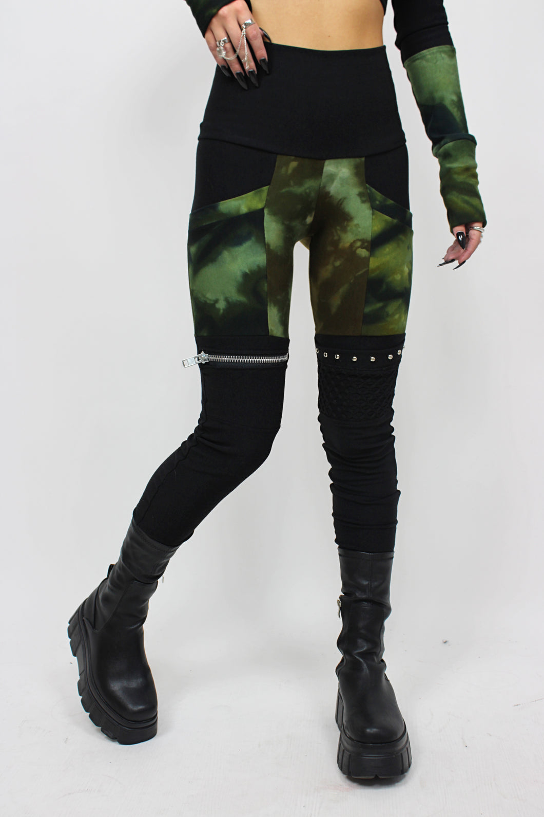 Lost Girl Legging in Moonlit Moss