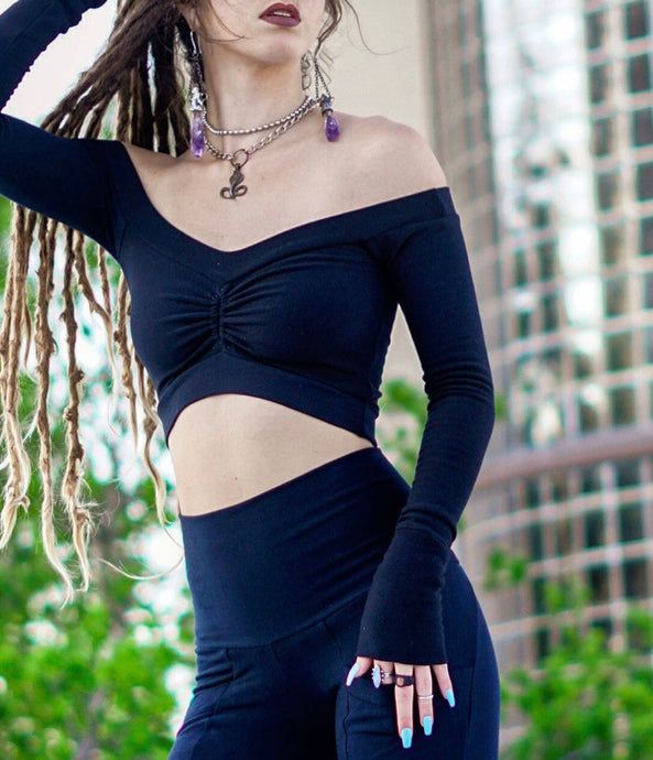 1 medium equinox (straps) 1 medium mock neck
