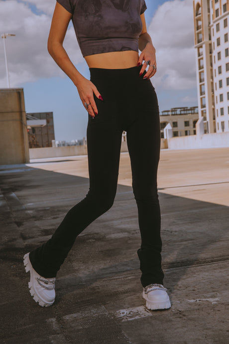 (s) black bootcut legging