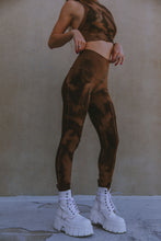 Essential Pocket Legging in Espresso