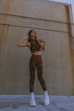 Essential Pocket Legging in Espresso